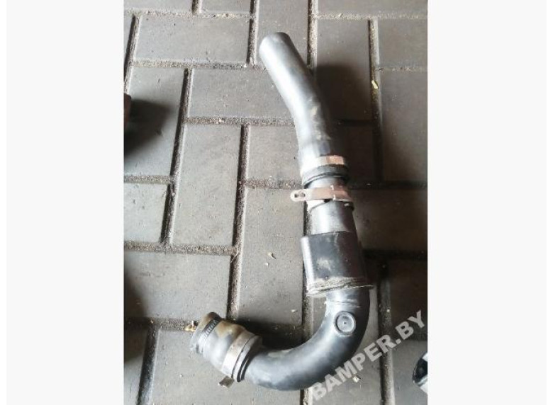 Патрубок впускного коллектора к Renault Megane, 2005г.