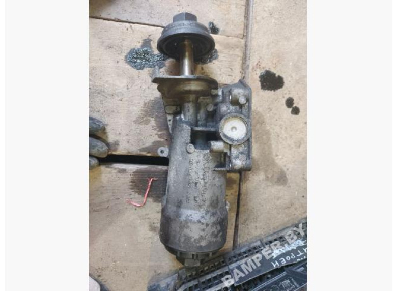 Корпус масляного фильтра к Volkswagen Passat, 2006г.