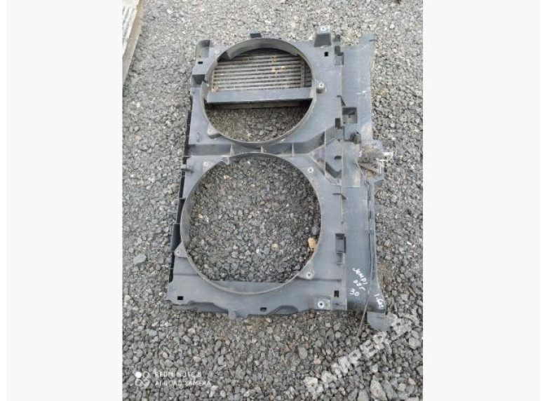 Передняя панель крепления облицовки (телевизор) к Citroen Jumpy, 2007г.