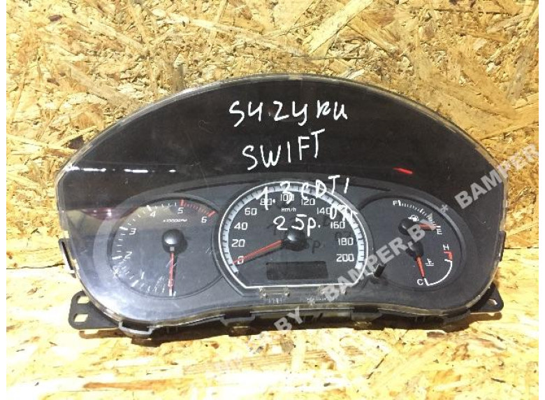 Щиток приборов (приборная панель) к Suzuki Swift, 2007г.