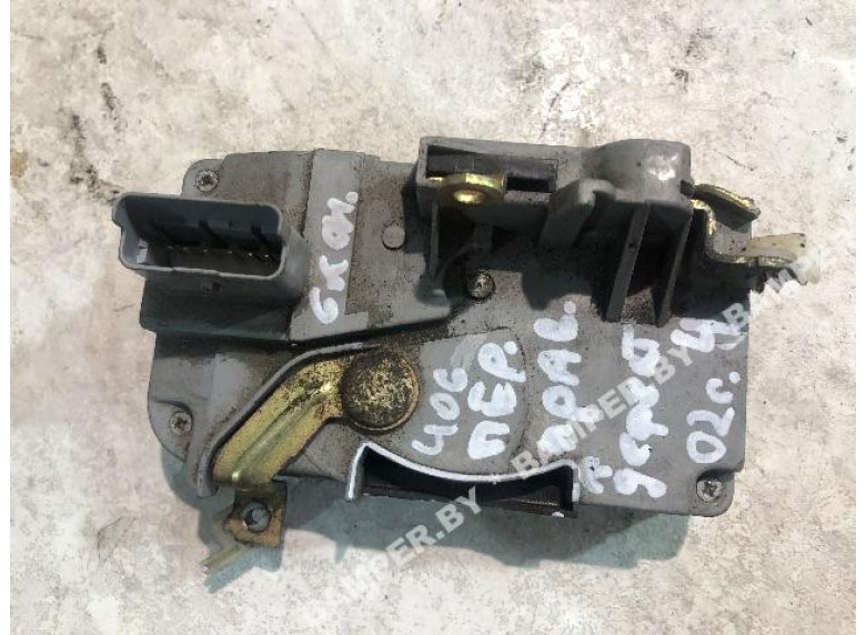Замок двери передней правой к Peugeot 406, 2002г.