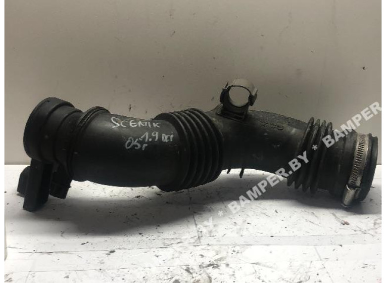 Патрубок воздушного фильтра к Renault Scenic, 2005г.