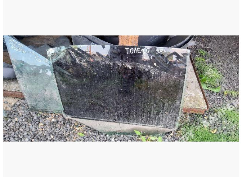 Стекло двери задней правой к Seat Toledo