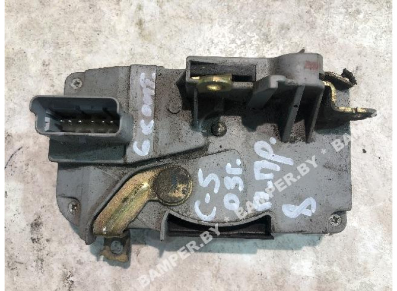 Замок двери передней правой к Citroen C5, 2003г.