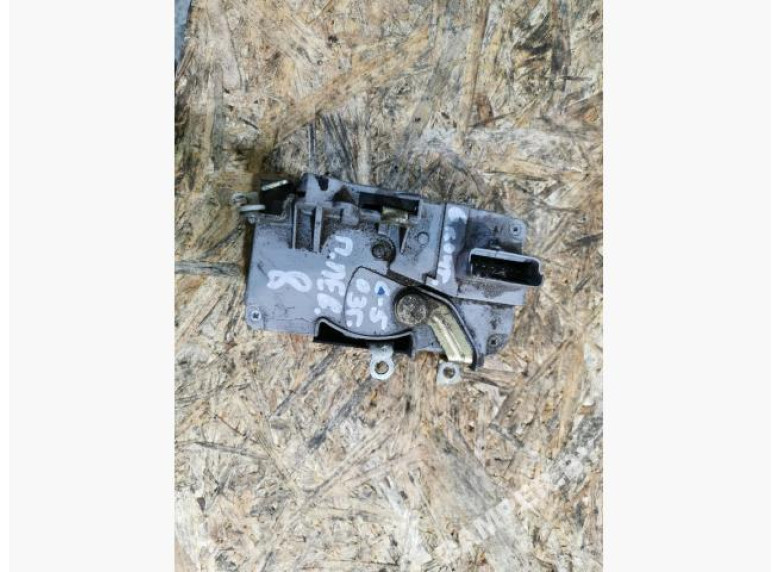 Замок двери передней левой к Citroen C5, 2002г.