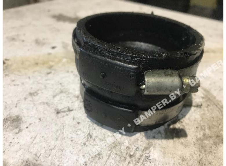 Патрубок (трубопровод, шланг) к Renault Espace, 2004г.