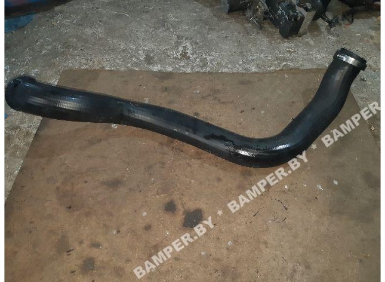 Патрубок турбины к Renault Trafic