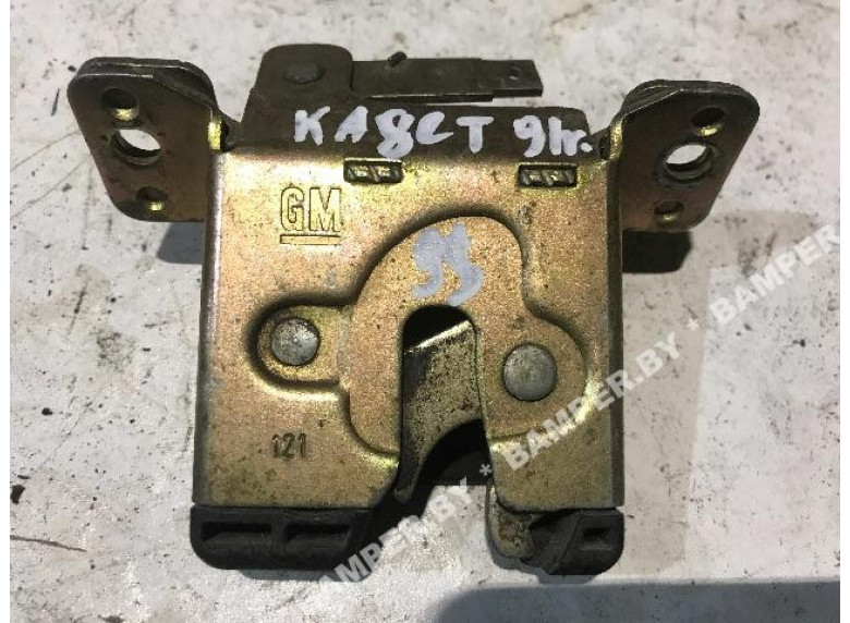 Замок багажника к Opel Kadett, 1991г.