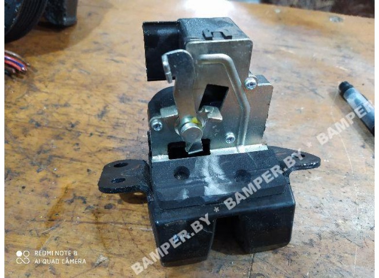 Замок багажника к Kia Ceed