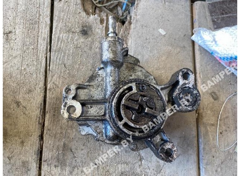 Насос вакуумный к Peugeot 807