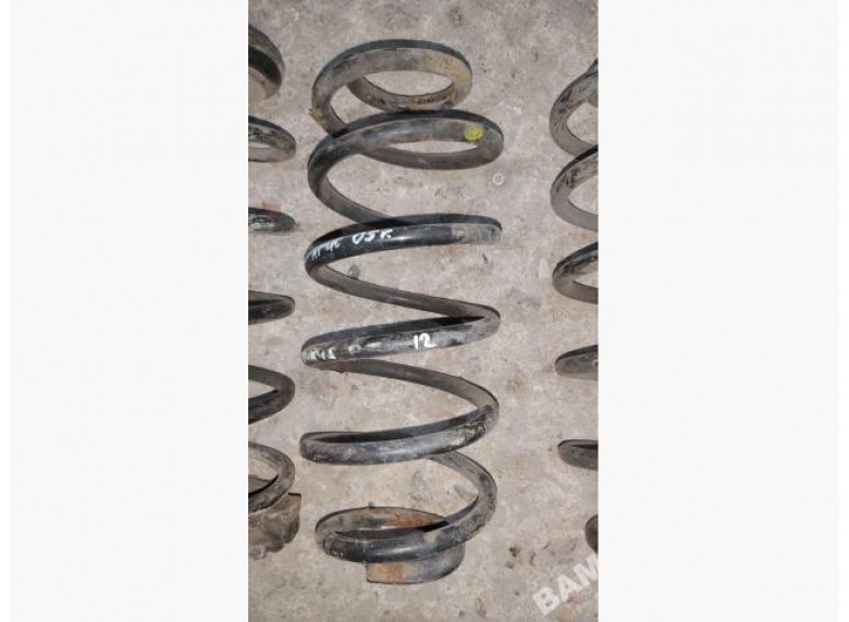 Пружина задняя к Toyota Yaris