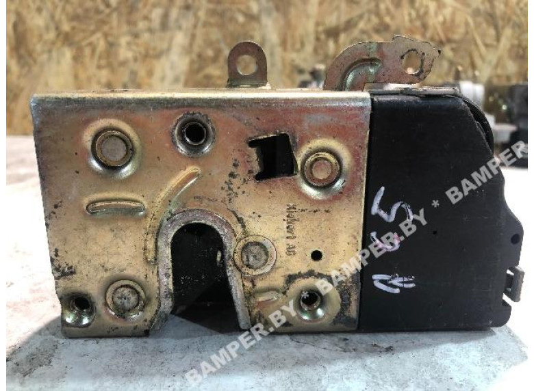 Замок двери передней левой к Citroen C5, 2005г.