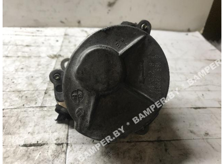 Насос вакуумный к Renault Scenic, 2005г.