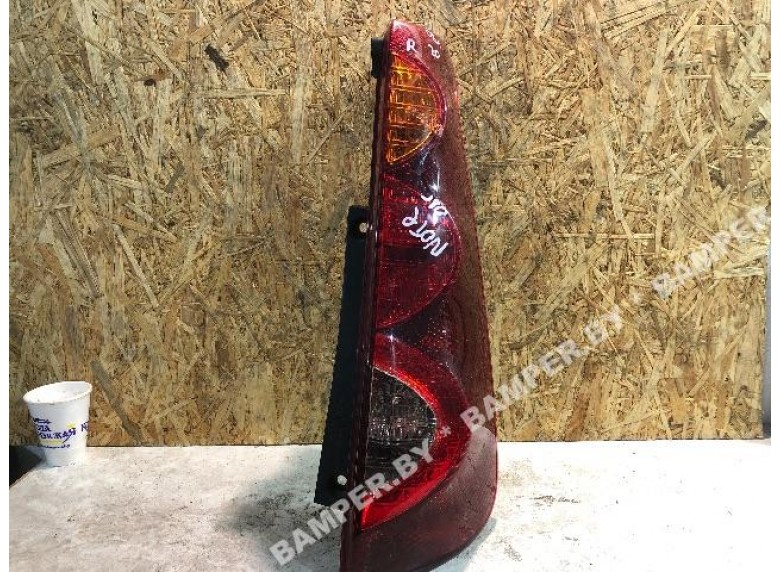 Фонарь задний правый к Nissan Note