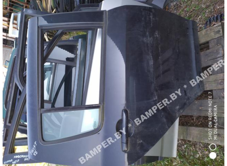 Дверь задняя правая к Suzuki Swift, 2007г.