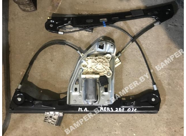 Стеклоподъемник электрический передний левый к Mercedes C W203, 2003г.
