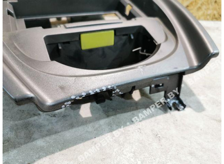 Рамка под магнитолу к Citroen C5, 2006г.