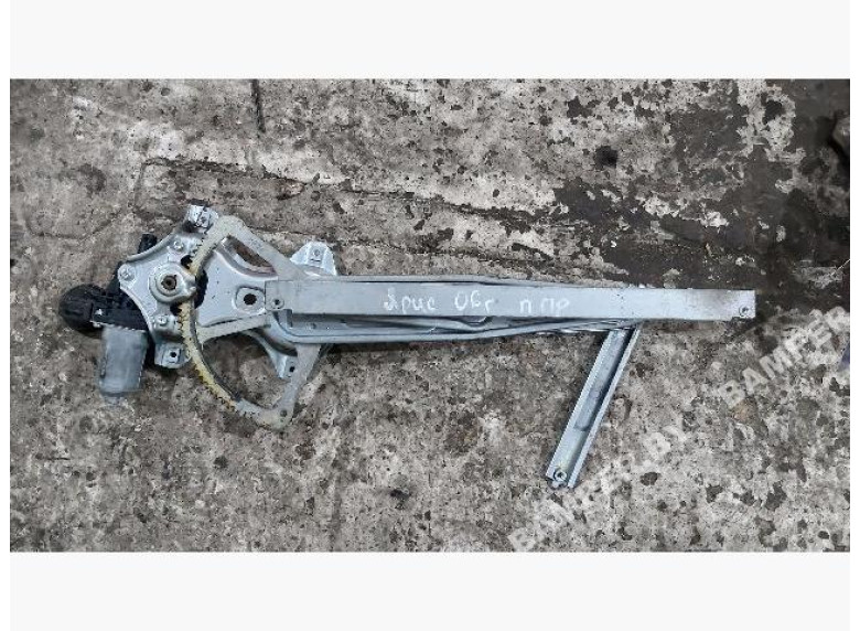 Стеклоподъемник электрический передний правый к Toyota Yaris, 2006г.