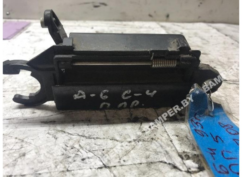 Ручка наружная передняя правая к Audi 80