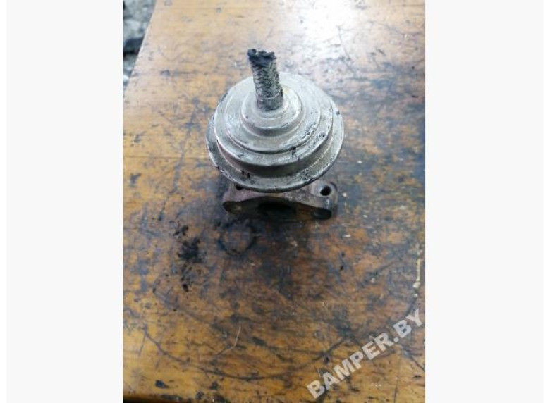 Клапан EGR к Volkswagen Passat, 1999г.