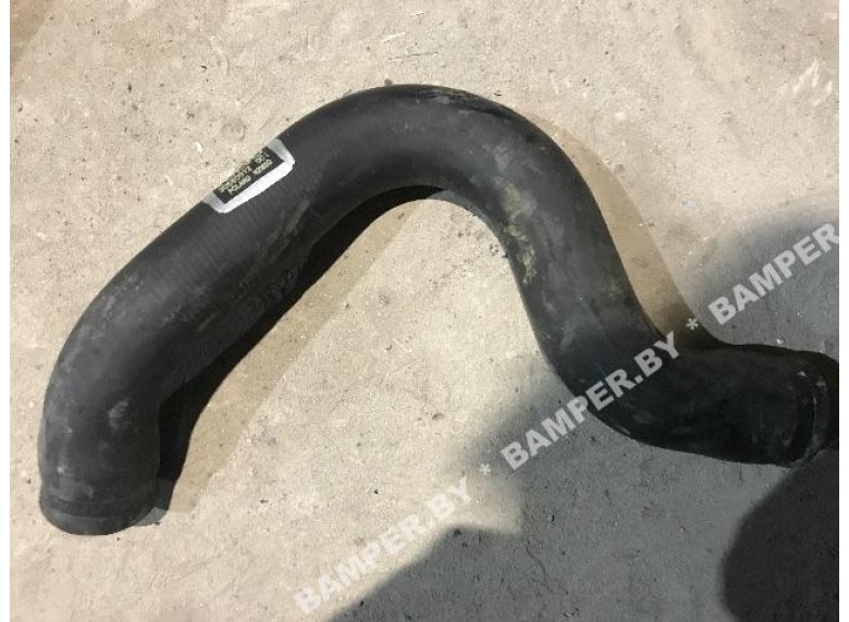 Патрубок радиатора к Volvo XC70