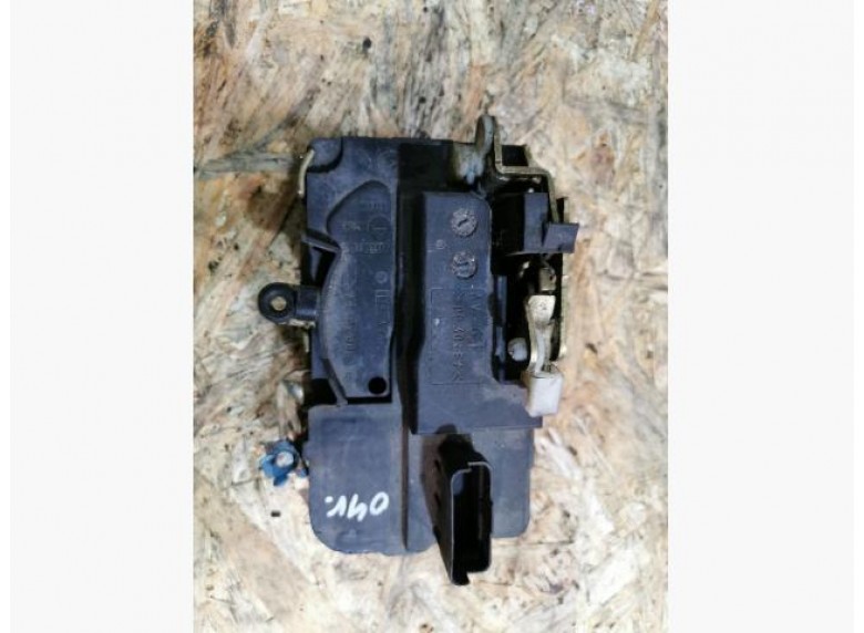 Замок двери передней левой к Citroen Berlingo