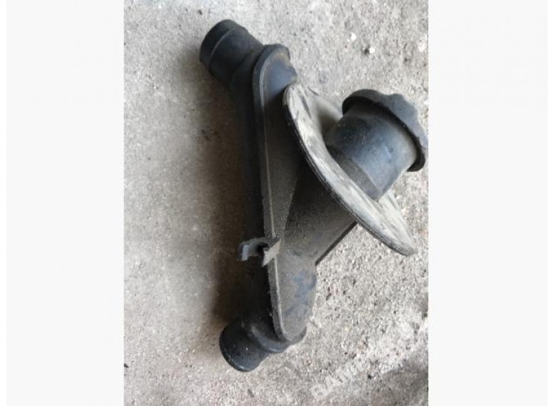 Маслозаливная горловина к Peugeot 307