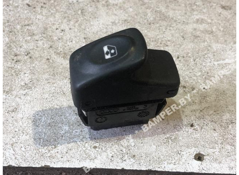 Кнопка стеклоподъемника к Renault Scenic, 2000г.