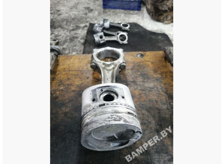 Поршень к Opel Astra, 1996г.