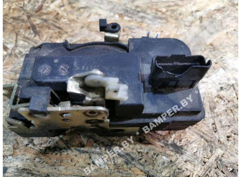 Замок двери передней правой к Citroen Berlingo