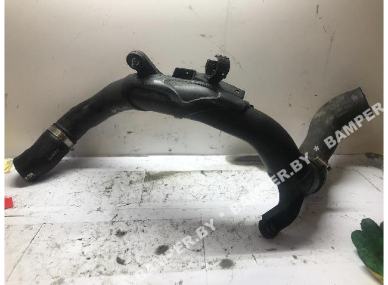 Патрубок интеркулера к Volkswagen Golf, 2011г.