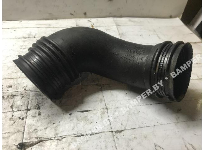 Патрубок воздушного фильтра к Renault Scenic, 2004г.