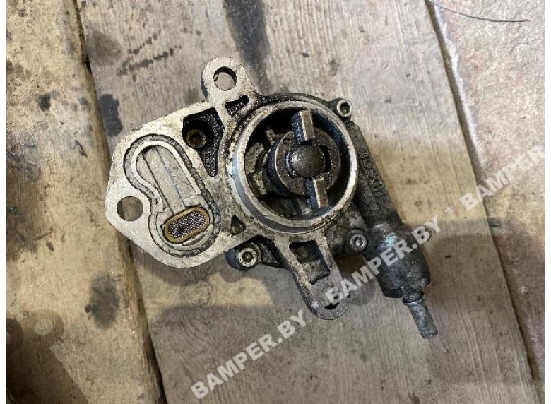 Насос вакуумный к Peugeot Partner