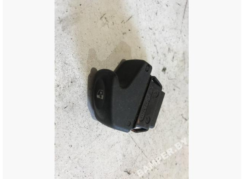 Кнопка стеклоподъемника к Renault Scenic, 2000г.