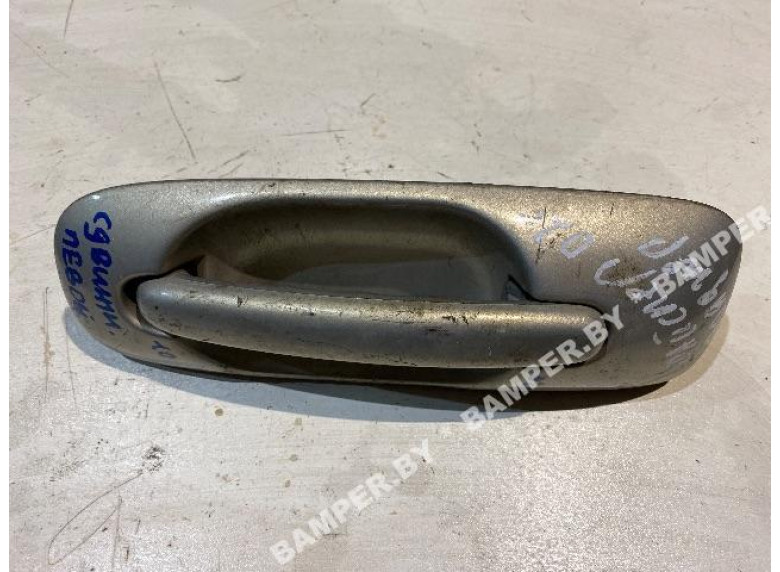 Ручка наружная сдвижной двери левой к Chrysler Voyager, 2002г.