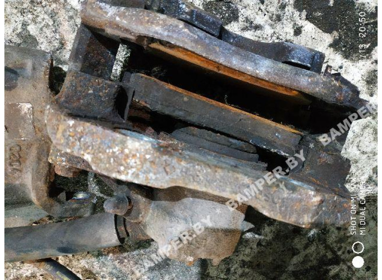 Суппорт передний правый к Peugeot 307, 2003г.