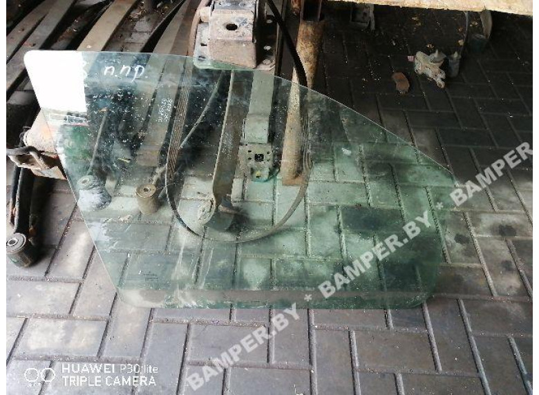 Стекло двери передней правой к Mercedes Vito W639, 2004г.