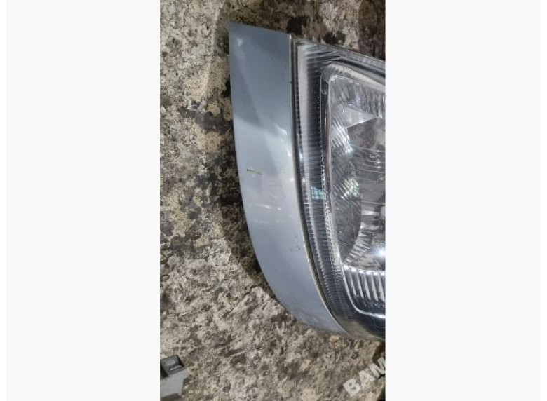 Ус под фару левый к Opel Movano, 2004г.