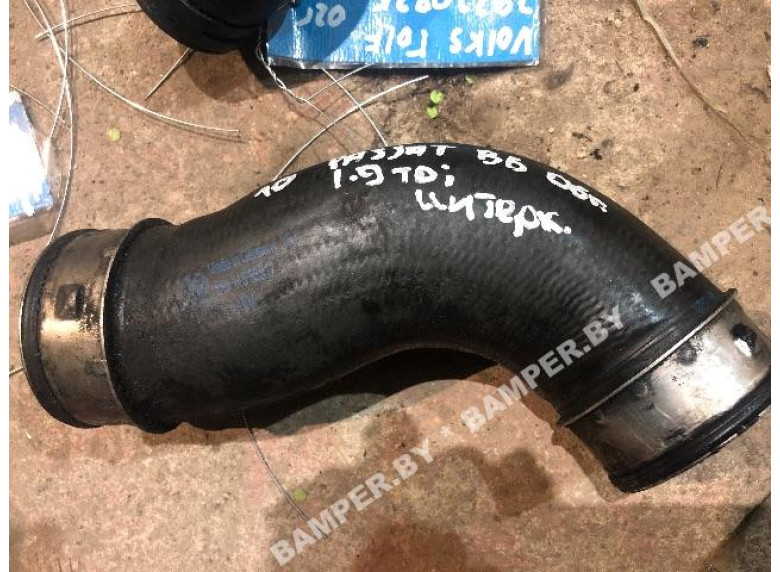 Патрубок интеркулера к Volkswagen Passat, 2006г.