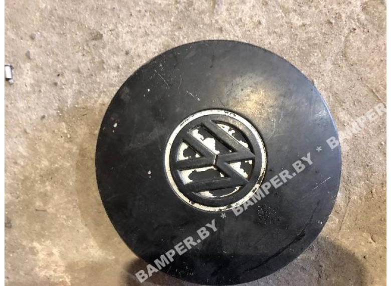 Колпак колесный к Volkswagen Golf, 1995г.