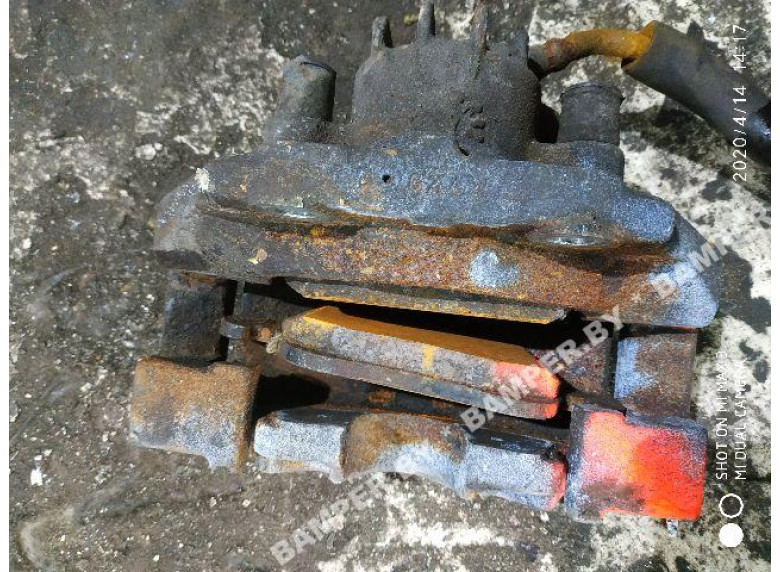 Суппорт передний правый к Citroen Berlingo, 2009г.