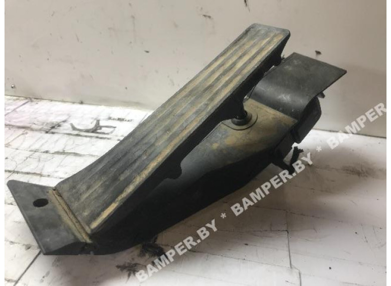 Педаль газа к BMW 3 E46, 2003г.