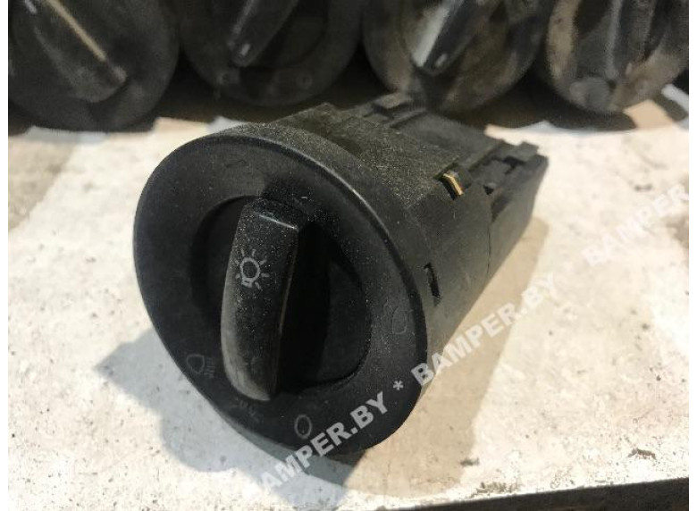 Переключатель света к Skoda Octavia