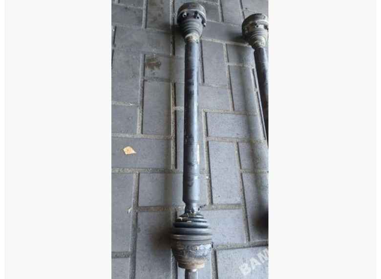 Полуось передняя правая (приводной вал, ШРУС) к Volkswagen Golf, 2008г.