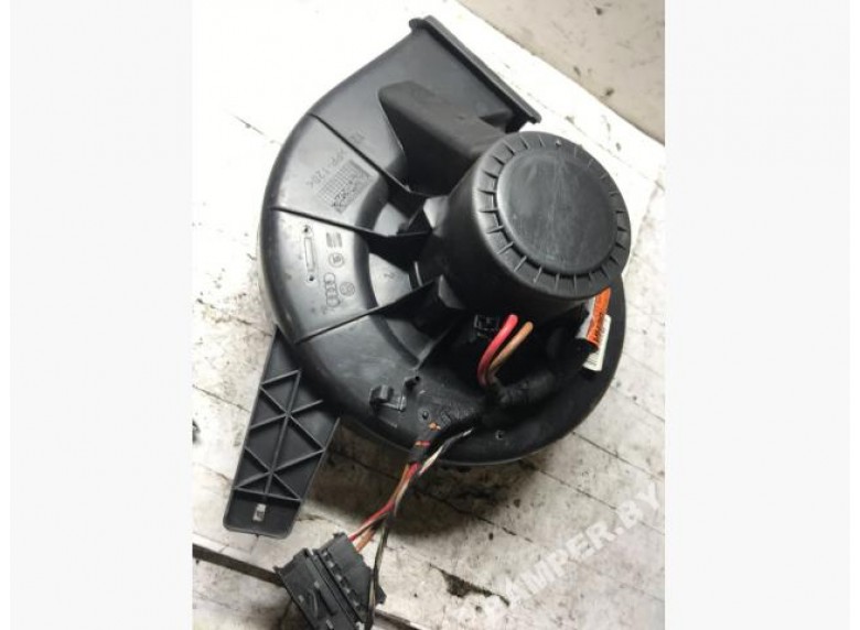 Моторчик печки к Volkswagen Fox