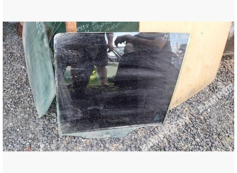 Стекло двери задней левой к Mercedes ML W163, 2000г.