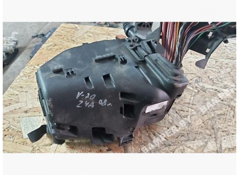 Блок предохранителей к Volvo S80