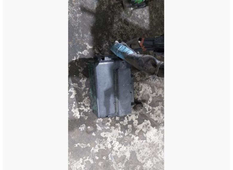 Блок предохранителей к Nissan Micra