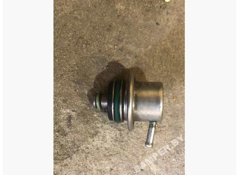 Регулятор давления топлива к Volkswagen Golf, 1998г.