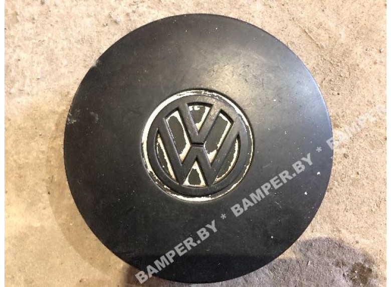Колпак колесный к Volkswagen Golf, 1995г.